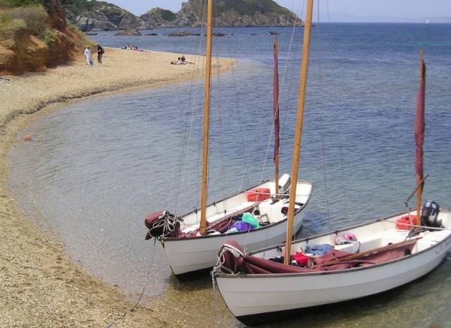  在瓦尔租赁船只 